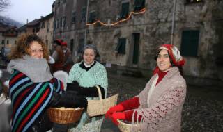 Il Presepe vivente al Paese Vecchio di Masone 2013 - Foto di Tommy Pittaluga