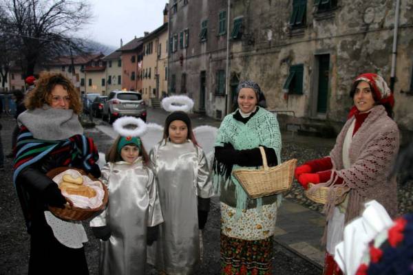 Il Presepe vivente al Paese Vecchio di Masone 2013 - Foto di Tommy Pittaluga