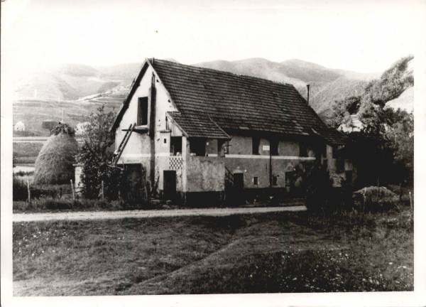 Una cascina di Masone che non c'è più: Cascina Isolazza - Foto di Gianni Ottonello